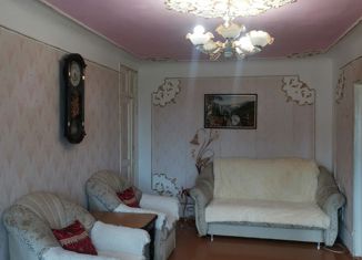 2-комнатная квартира на продажу, 46 м2, Красноярский край, Комсомольская улица, 15