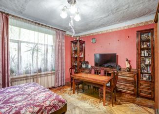 Продам 3-комнатную квартиру, 81 м2, Санкт-Петербург, улица Зайцева, 37, метро Кировский завод