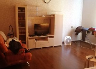 Продам 3-ком. квартиру, 70 м2, Юхнов, Лесная улица, 50