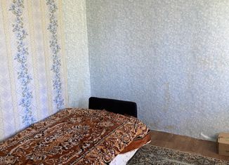 Продам 3-комнатную квартиру, 60 м2, Великий Новгород, улица Ломоносова, 5А