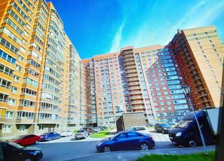 Продажа 2-комнатной квартиры, 55 м2, посёлок Металлострой, Садовая улица, 6