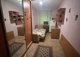 Продается 2-комнатная квартира, 43 м2, Павловск, улица Юлиуса Фучика, 12