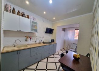 Продается 2-ком. квартира, 62.5 м2, Уфа, Бакалинская улица, 19, ЖК Бакалинский