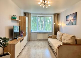 Продам трехкомнатную квартиру, 60.1 м2, Петрозаводск, улица Фрунзе, 9, район Перевалка