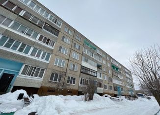 Продается двухкомнатная квартира, 53.3 м2, посёлок городского типа Ставрово, Школьная улица, 3