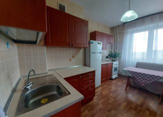 Продам 3-комнатную квартиру, 68.7 м2, Иркутск, улица Багратиона, 53