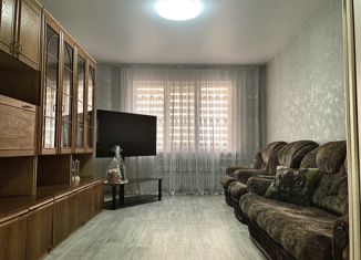 Продается 2-комнатная квартира, 51 м2, Волгоград, Изобильная улица, 4