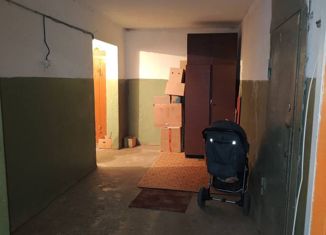 Продаю четырехкомнатную квартиру, 95.8 м2, Заринск, улица Металлургов, 8