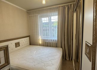 Продаю трехкомнатную квартиру, 41.9 м2, станица Советская, Комсомольская улица, 59