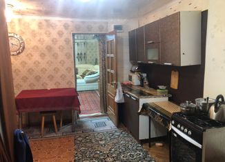 Продам 4-комнатную квартиру, 78 м2, Вышний Волочёк, Новгородская улица, 27
