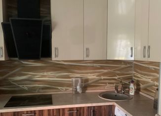 Продаю 2-ком. квартиру, 56 м2, Москва, 1-я Мелитопольская улица, 4, 1-я Мелитопольская улица
