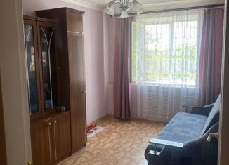 Продается 2-комнатная квартира, 50 м2, Волгоград, улица Военный городок, 9