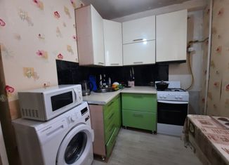 Продажа 2-ком. квартиры, 37 м2, Волжск, улица Кузьмина, 37