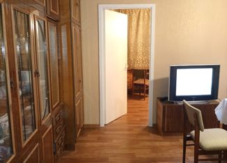 Продажа трехкомнатной квартиры, 61.5 м2, Санкт-Петербург, проспект Солидарности, 21, муниципальный округ Оккервиль