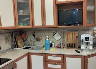 Продам 3-ком. квартиру, 69 м2, Москва, Открытое шоссе, 6к8, Бульвар Рокоссовского