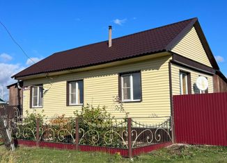 Продается дом, 114 м2, село Сафакулево, улица Мира, 19