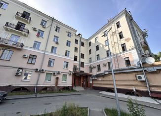 Продаю комнату, 18.4 м2, Казань, улица Декабристов, 156А, Московский район