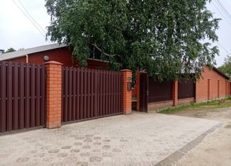 Продаю дом, 168 м2, станица Курчанская, площадь Ленина