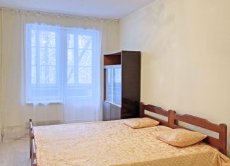 Продаю 3-ком. квартиру, 59 м2, Москва, Севанская улица, 11, Севанская улица