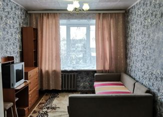 Продаю комнату, 18.3 м2, Екатеринбург, Донбасская улица, 35