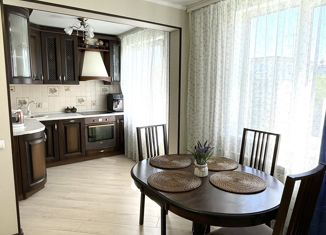 Продается четырехкомнатная квартира, 57.8 м2, Рубцовск, Рубцовский проспект, 33