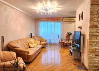 Продаю 3-комнатную квартиру, 60 м2, Саратовская область, улица Марины Расковой, 29