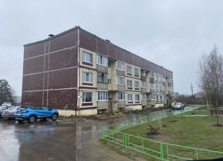 Продажа 2-ком. квартиры, 53.8 м2, деревня Пчева, Советская улица, 21