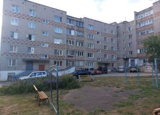 Продажа 1-ком. квартиры, 33 м2, Кудымкар, улица Лихачёва, 50А