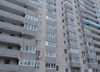 Продам трехкомнатную квартиру, 75 м2, Смоленск, улица Рыленкова, 54А