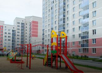 Сдаю комнату, 50 м2, Екатеринбург, Хрустальногорская улица, 84