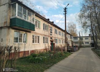 Продается 3-комнатная квартира, 54 м2, Калужская область, посёлок Октябрьский, 8