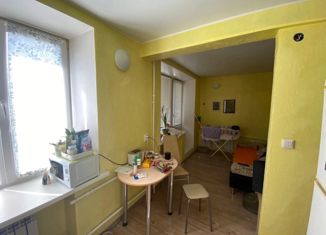 Продажа 1-ком. квартиры, 33.2 м2, Кунгур, улица Карла Маркса, 43А