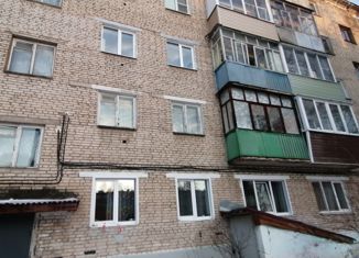 Продается трехкомнатная квартира, 59.4 м2, Алексин, улица Революции, 7Г