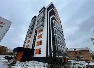 Продается 2-комнатная квартира, 55.7 м2, Свердловская область, улица Папанинцев, 22Ак2