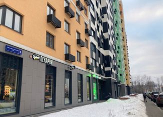 Продаю 3-комнатную квартиру, 86 м2, Москва, Производственная улица, 8к1, метро Солнцево