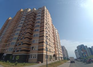 Продажа двухкомнатной квартиры, 61.4 м2, Ростовская область, проспект Солженицына, 17