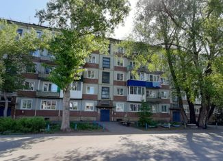 2-ком. квартира на продажу, 46.5 м2, Калачинск, улица 15 съезда ВЛКСМ, 2