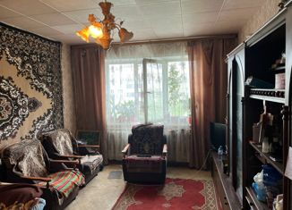 Продам трехкомнатную квартиру, 71 м2, город Семилуки, улица Дзержинского, 24