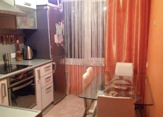 Продам 3-комнатную квартиру, 64 м2, Вихоревка, улица Ленина, 10