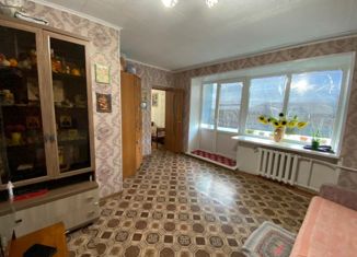 Продаю двухкомнатную квартиру, 40 м2, Канск, Красноярская улица, 18