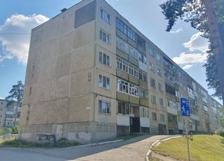 Продам 3-ком. квартиру, 66.6 м2, Реж, улица Калинина, 8