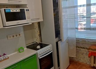 Сдается 1-ком. квартира, 31 м2, Иркутск, улица Розы Люксембург, 57, Ленинский округ