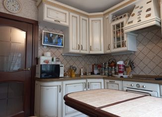 Продаю двухкомнатную квартиру, 51 м2, Москва, Новочерёмушкинская улица, 49, метро Профсоюзная