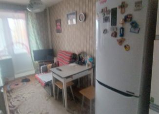 Продается 3-комнатная квартира, 62 м2, Луга, проспект Кирова, 77