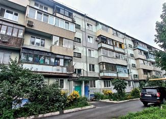 Продаю 3-ком. квартиру, 64.7 м2, Находка, улица Арсеньева, 7