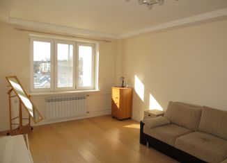 Продажа 2-ком. квартиры, 70.4 м2, посёлок городского типа Редкино, улица Фадеева, 11