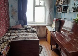 Продам 3-ком. квартиру, 50.8 м2, Вятские Поляны, улица Гагарина, 32