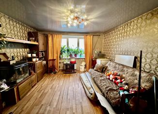 Продажа четырехкомнатной квартиры, 77.8 м2, Кемеровская область, проспект Строителей, 100А
