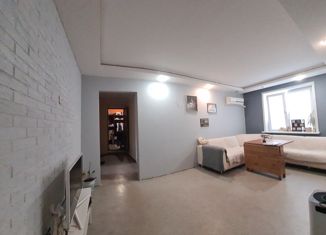 Продается 3-комнатная квартира, 78.6 м2, Самара, проспект Карла Маркса, 28, метро Московская