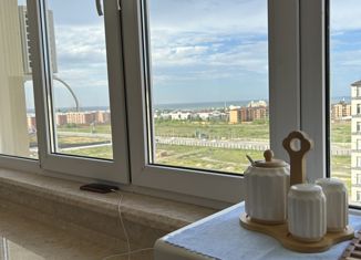 Сдаю в аренду 1-ком. квартиру, 40 м2, Каспийск, Молодёжная улица, 6